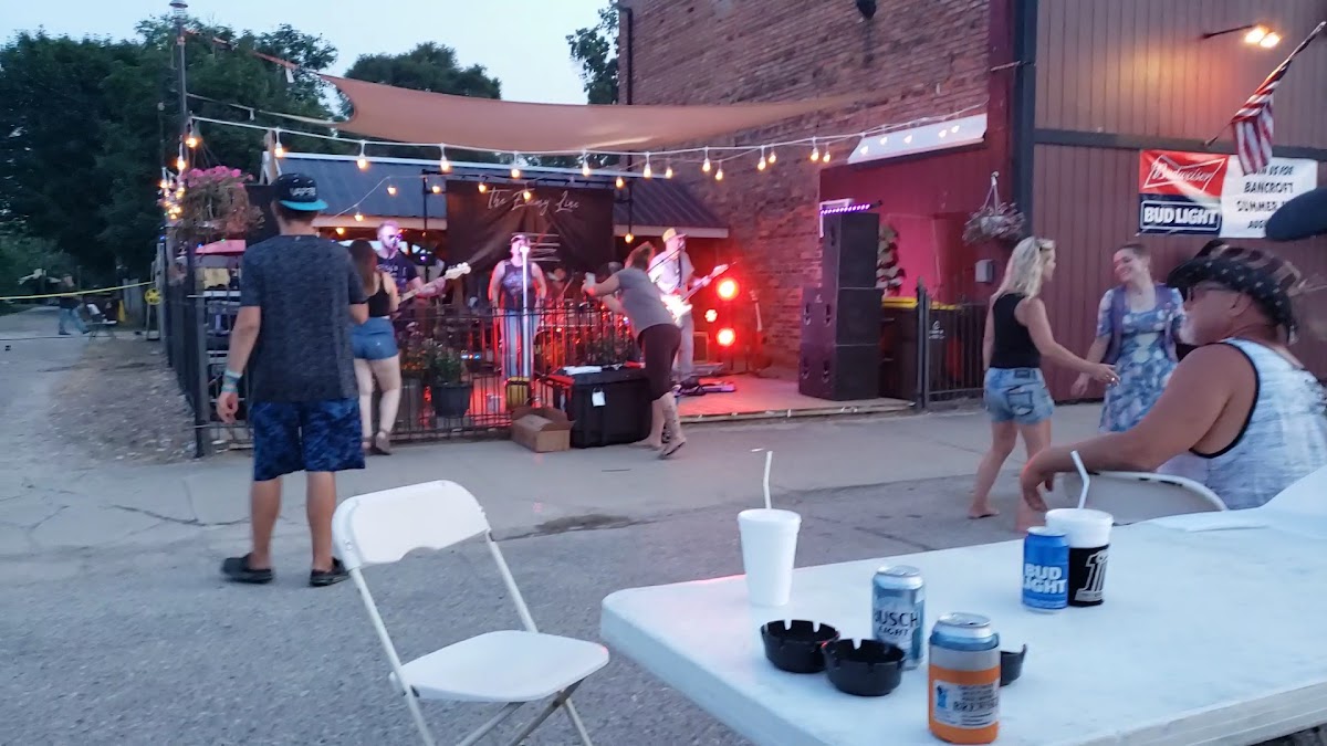 Woodys Bancroft Tavern-2